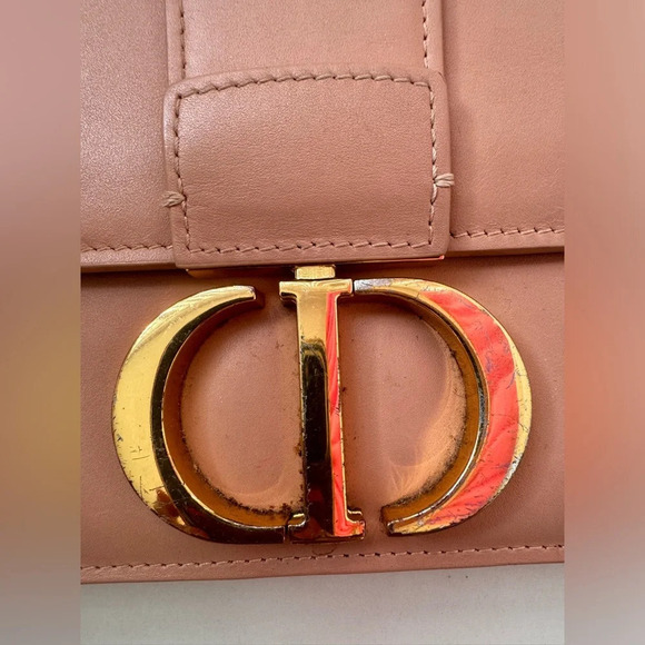 Christian Dior 30 Montaigne Shoulder Bag Beige Leather - Picture 4 of 13